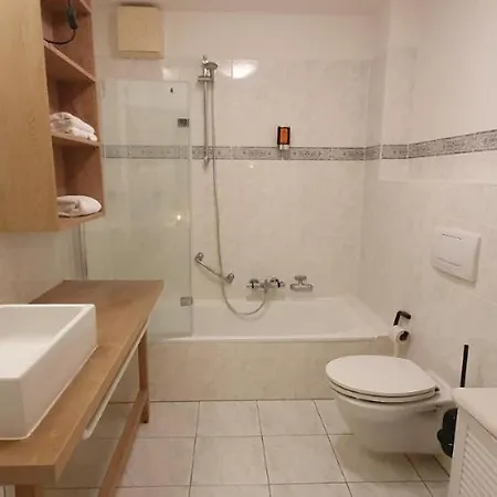 Fewo-suite Nordlicht Mit Kanu, Direkte Seelage Apartment *